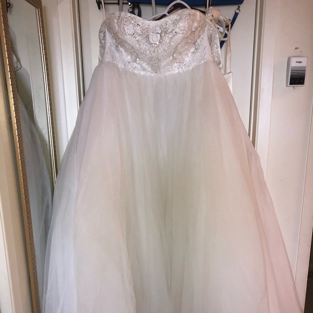 Wedding Dress Ball Gown White Corset Beaded Bodice